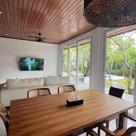 Baliana Villa Legian Εξωτερικό φωτογραφία
