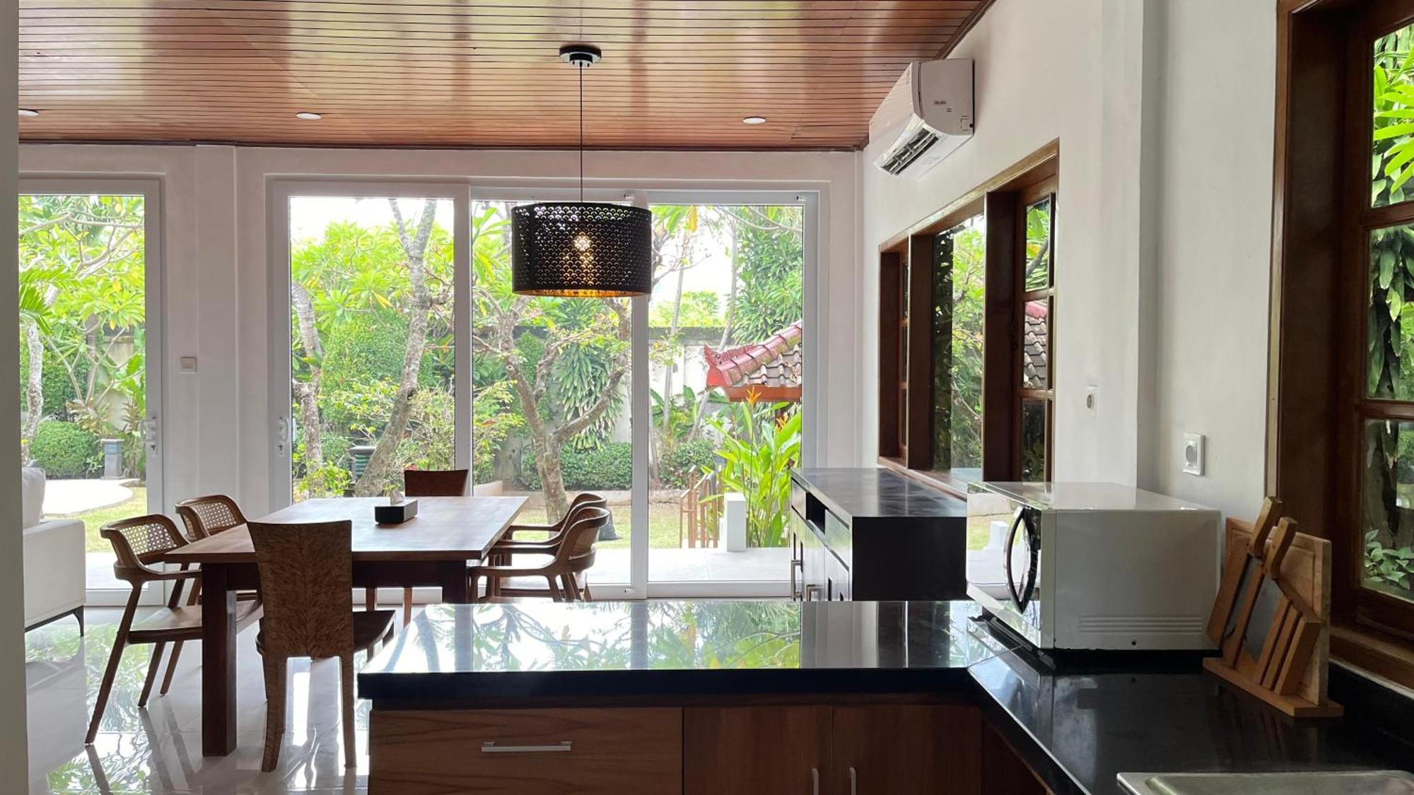 Baliana Villa Legian Εξωτερικό φωτογραφία